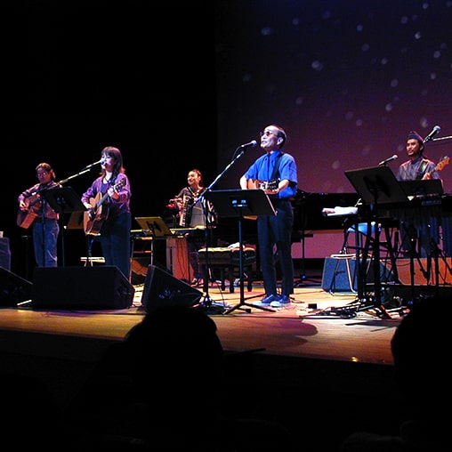 五つの赤い風船